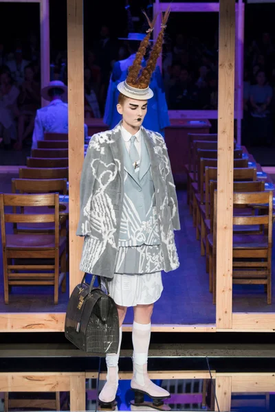 Look 7